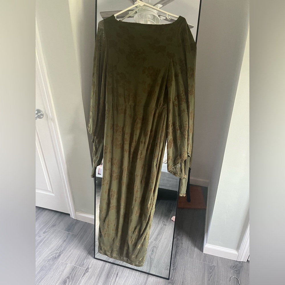 Elegant Olive Green Maxi Dress